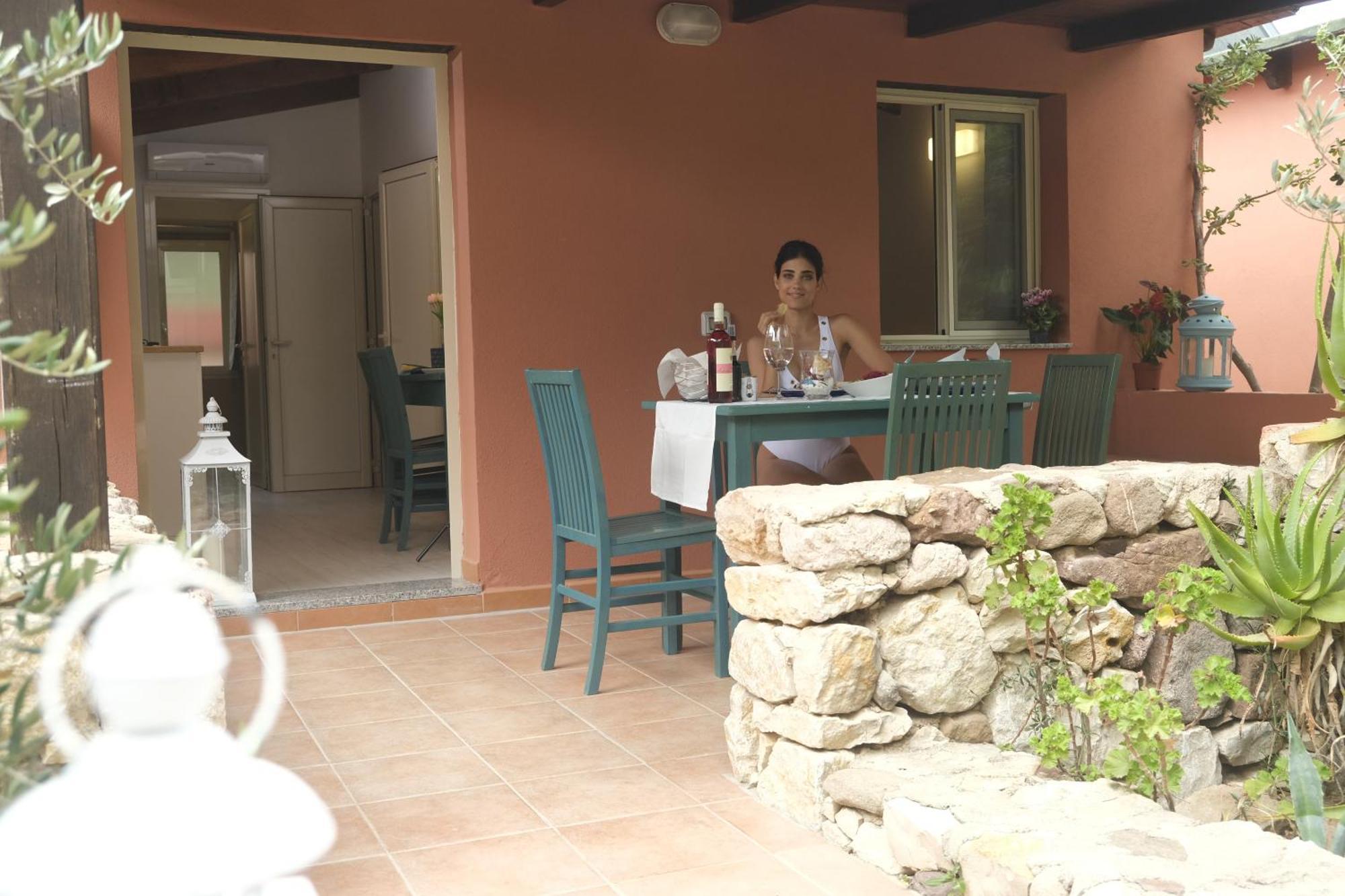 Villaggio Camping Torre Del Porticciolo Porto Conte Quarto foto